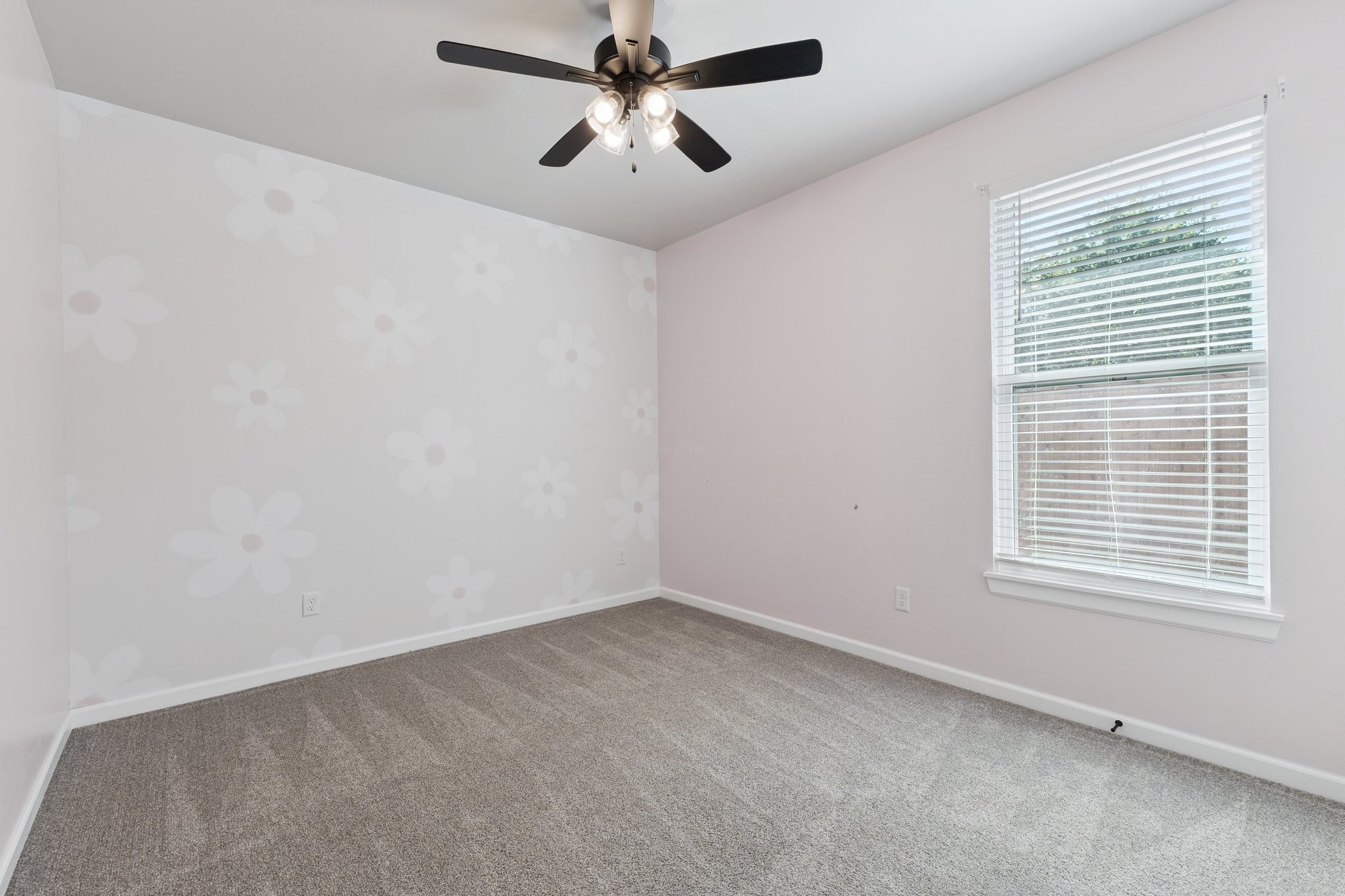 124 5th St_038 (2).jpg