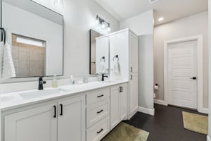 124 5th St_027.jpg