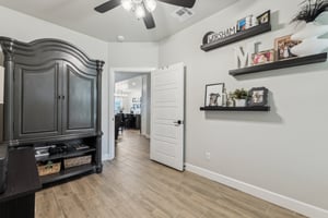 124 5th St_041.jpg