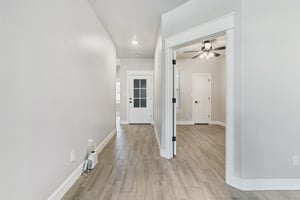 124 5th St_006 (2).jpg