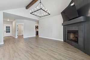 124 5th St_013 (2).jpg