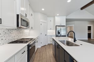 124 5th St_019 (2).jpg