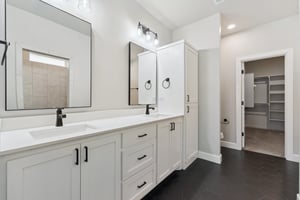124 5th St_028 (2).jpg
