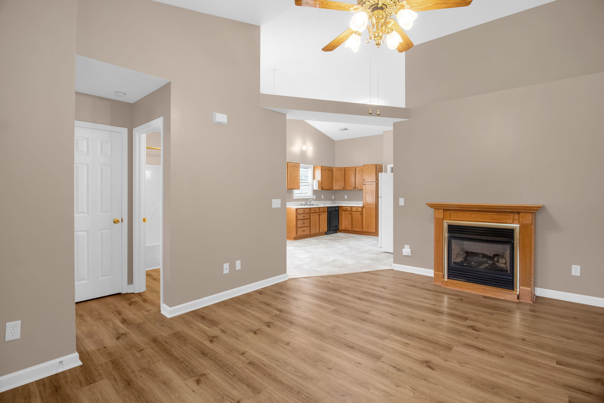 124 Bethania Oaks Cir-7