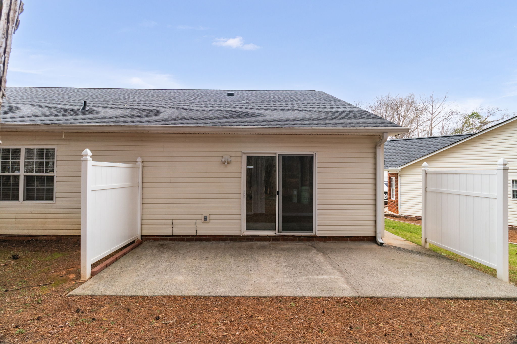 124 Bethania Oaks Cir-28