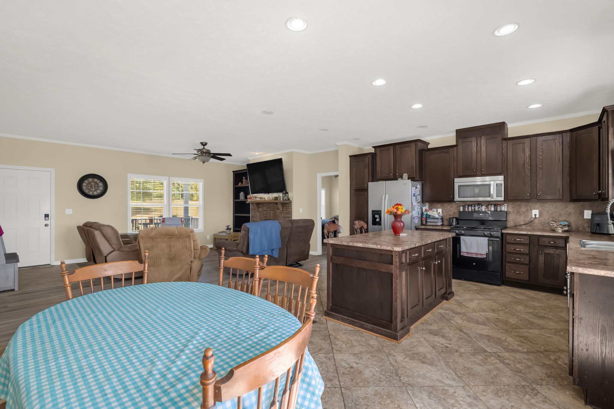 124 Campbellton Dr-12