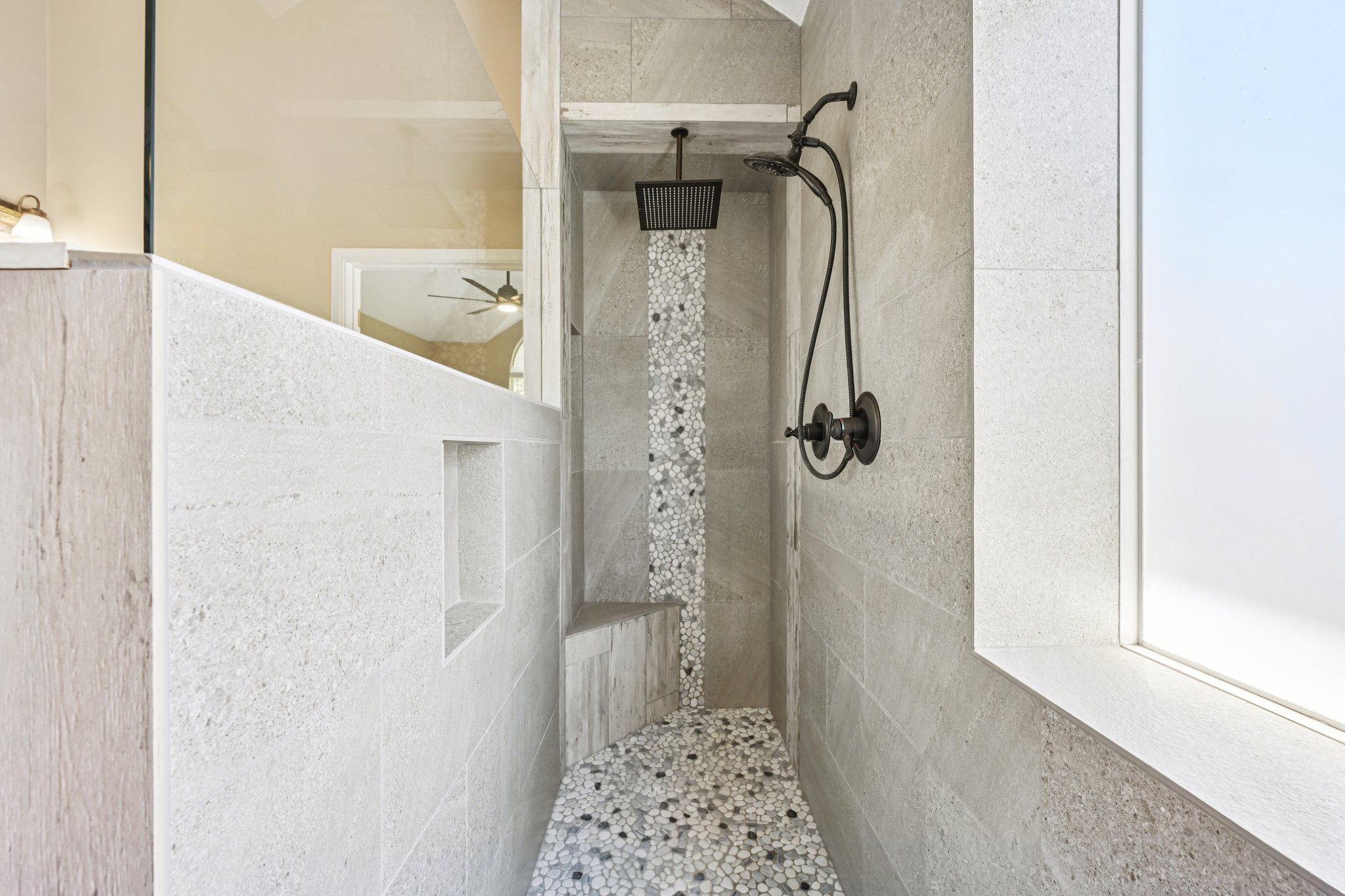 Crimson Bay Dr-L1808-028.jpg