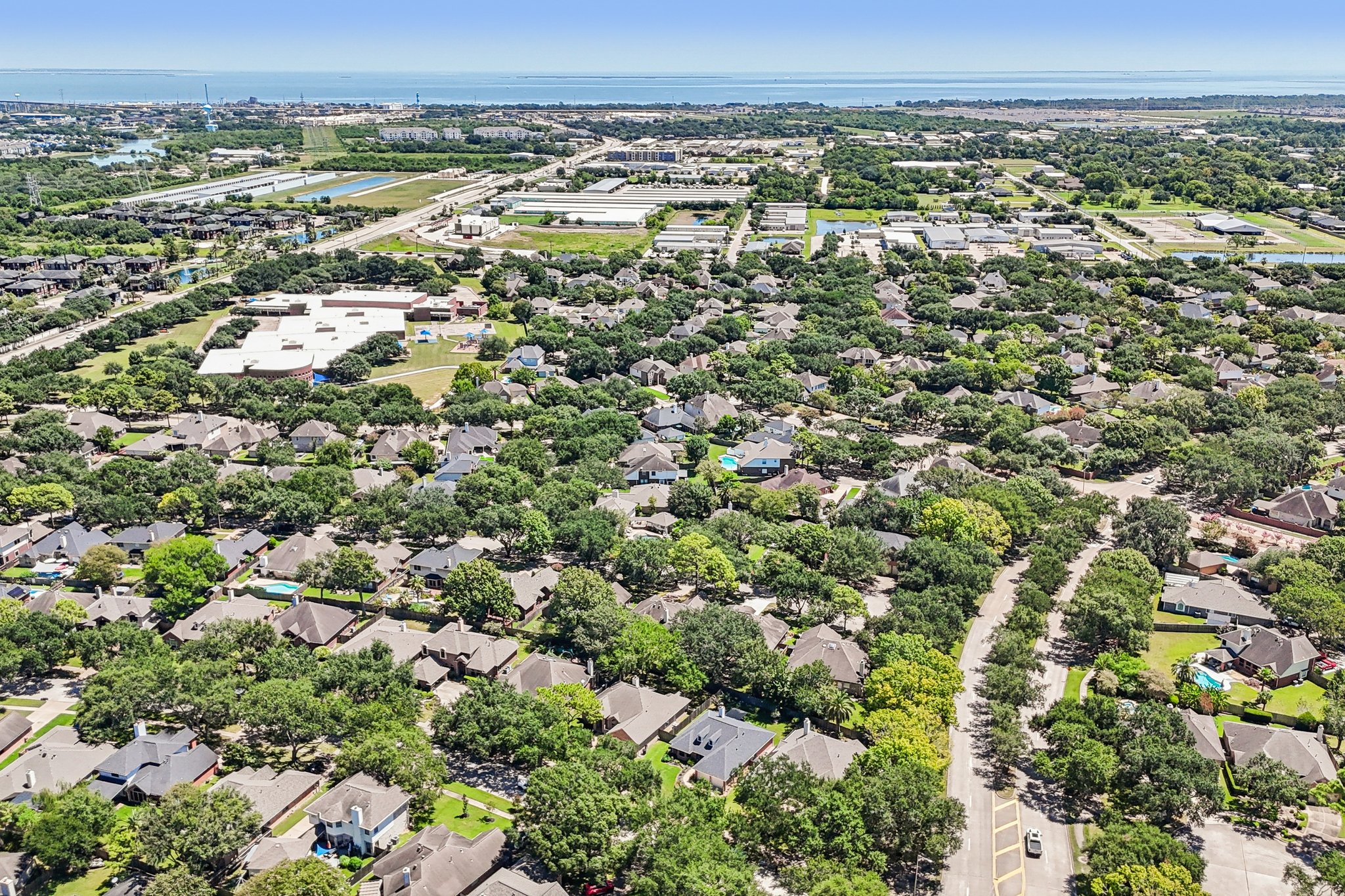 Crimson Bay Dr-L1808-042.jpg