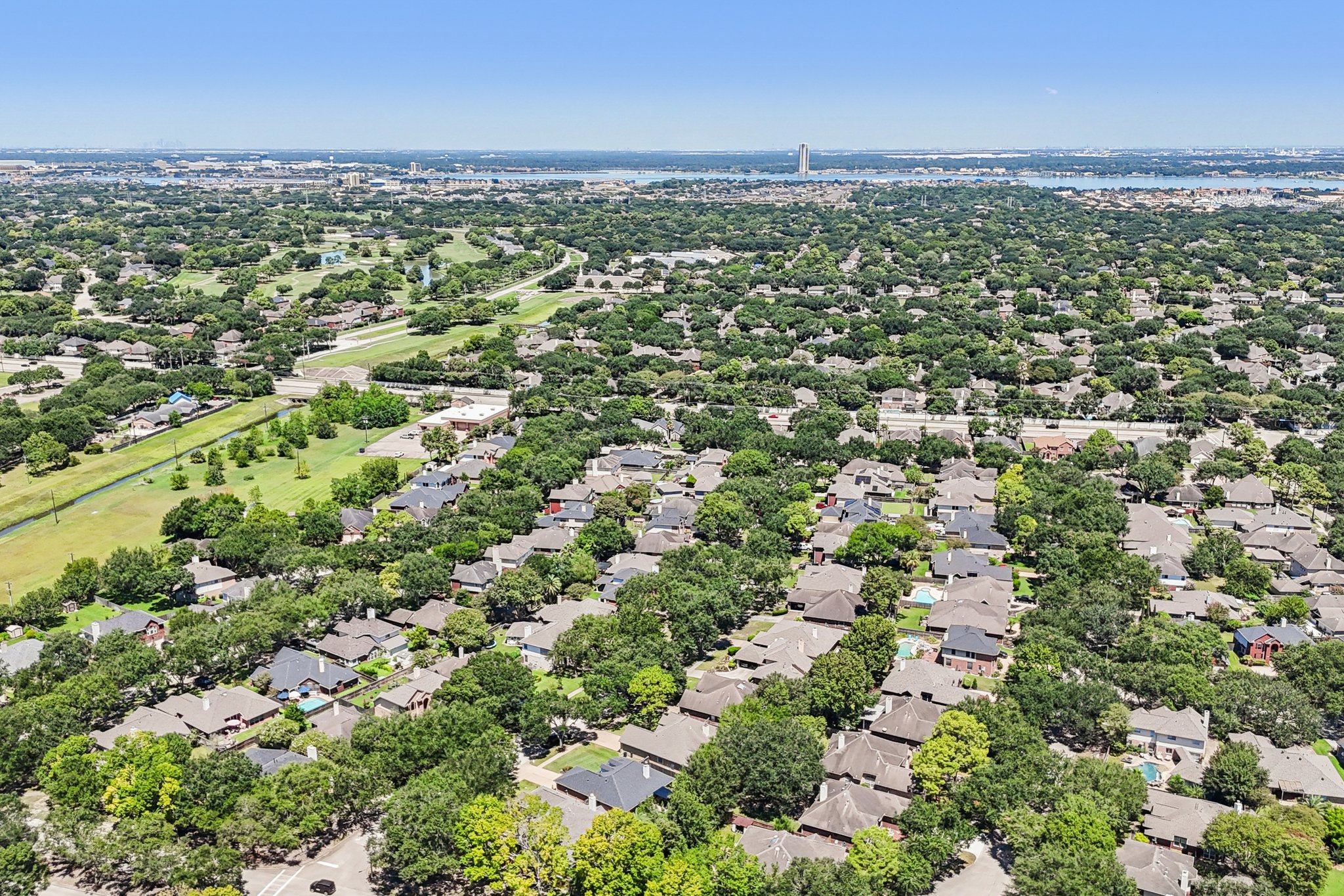 Crimson Bay Dr-L1808-045.jpg