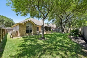 Crimson Bay Dr-L1808-037.jpg