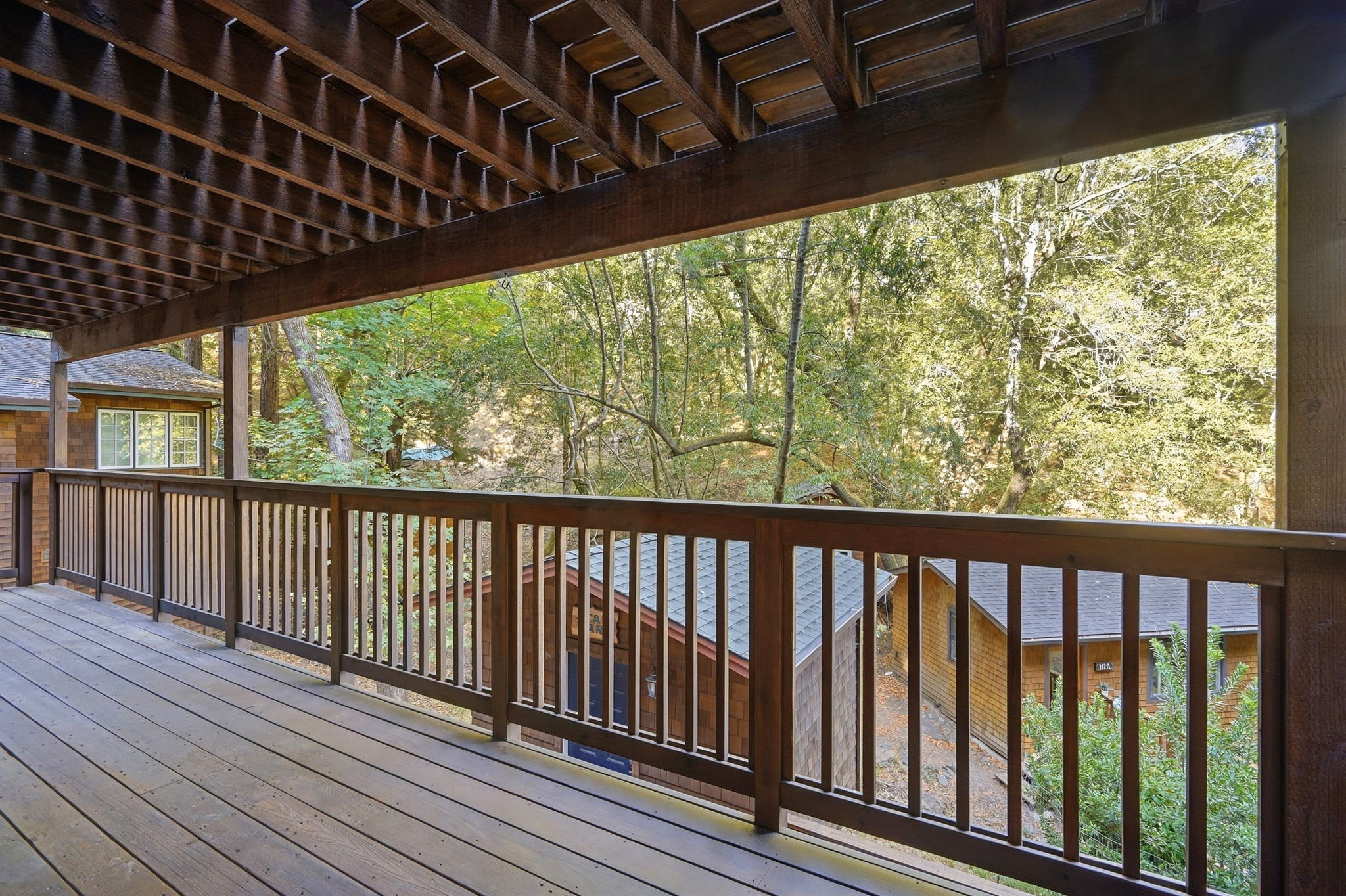 033_F8_124 Cypress Dr