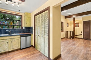 013_F8_124 Cypress Dr