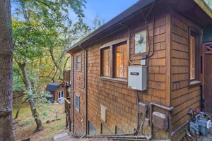 039_F8_124 Cypress Dr