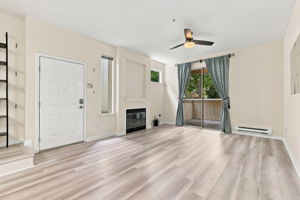 007_F8_124 Everson Dr