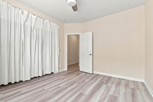 019_F8_124 Everson Dr