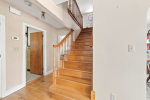  Photo 34