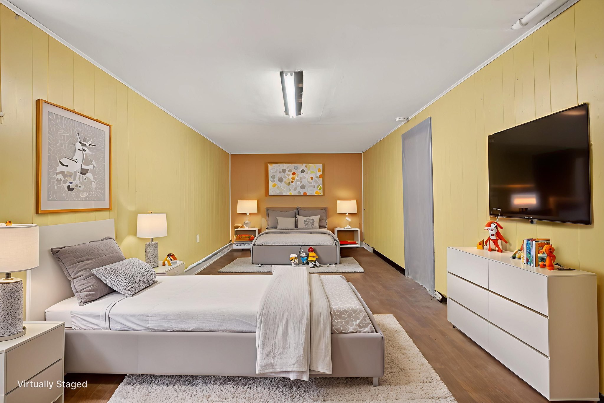 7O6A6155 virtually staged.jpeg