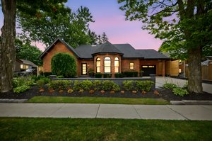 124 Frederick Street E_103 day to dusk.jpeg