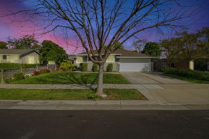 001_F8_124 Hollycrest Dr - AFTER
