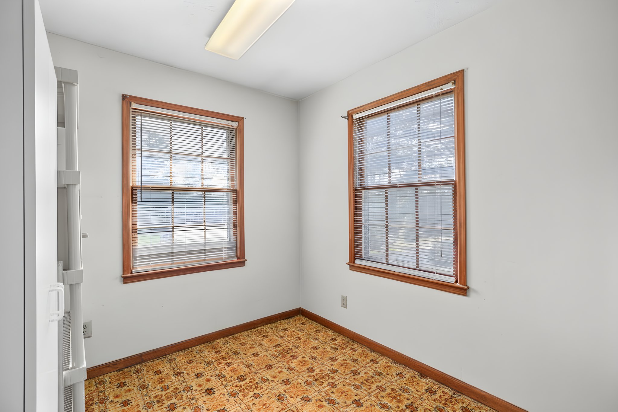 PLMG1103 furniture removed.jpeg
