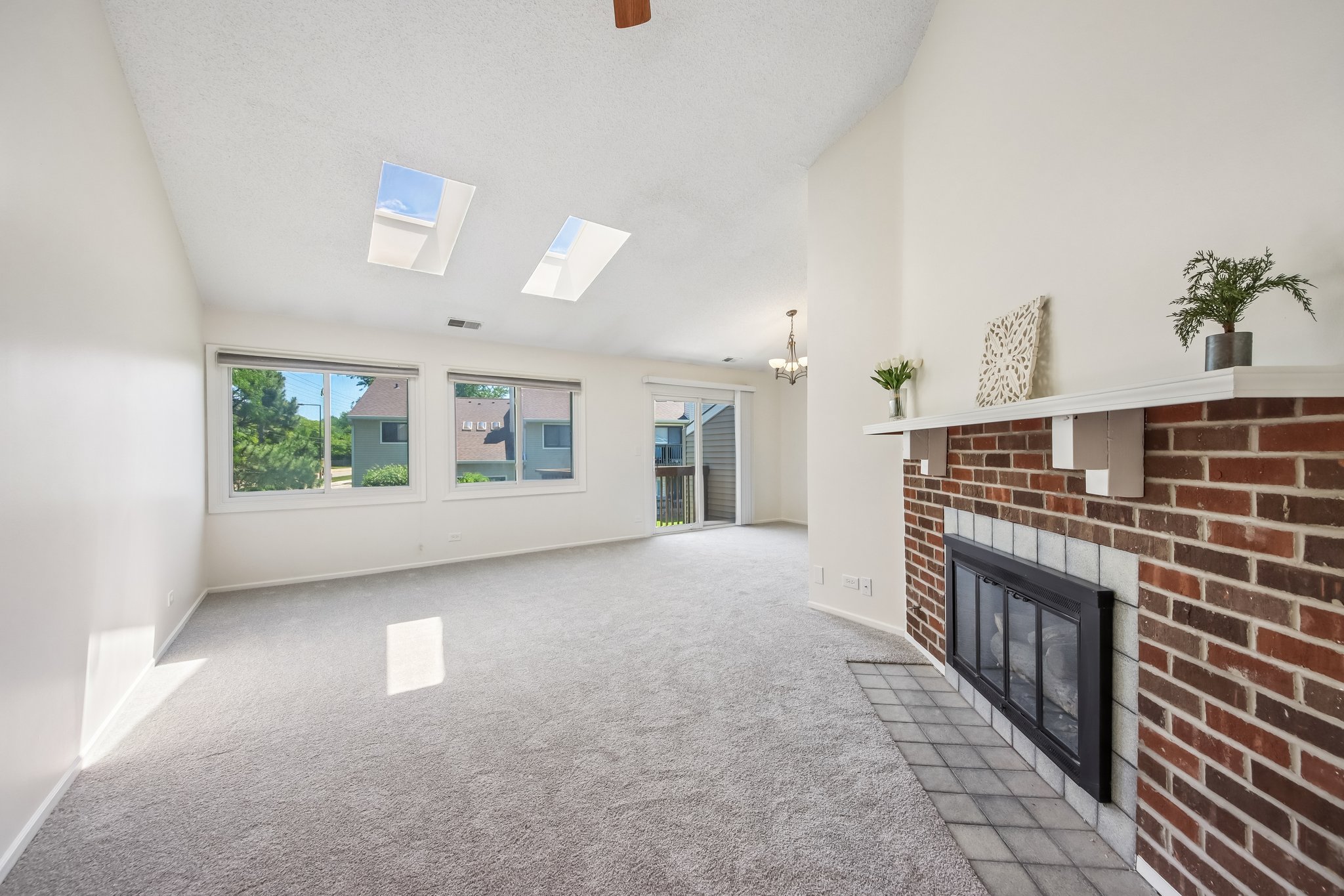 Morningside Ln-S1406-007.jpg