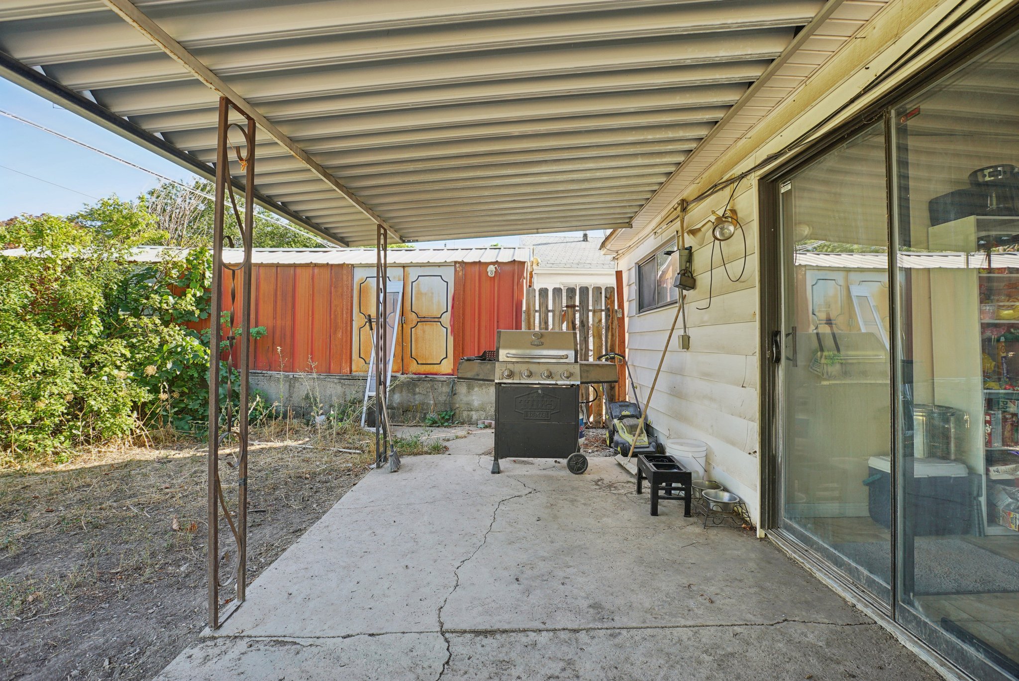 N 1st St-S1809-025.jpg
