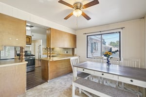 N 1st St-S1809-008.jpg