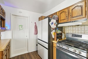 N 1st St-S1809-010.jpg