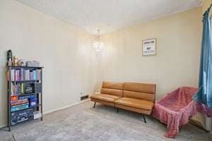 N 1st St-S1809-014.jpg