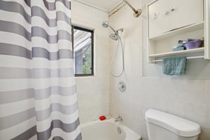 N 1st St-S1809-016.jpg