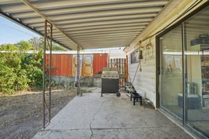 N 1st St-S1809-025.jpg