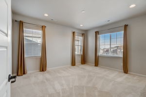 N Oak Hill Way-024