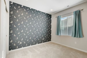 N Oak Hill Way-031