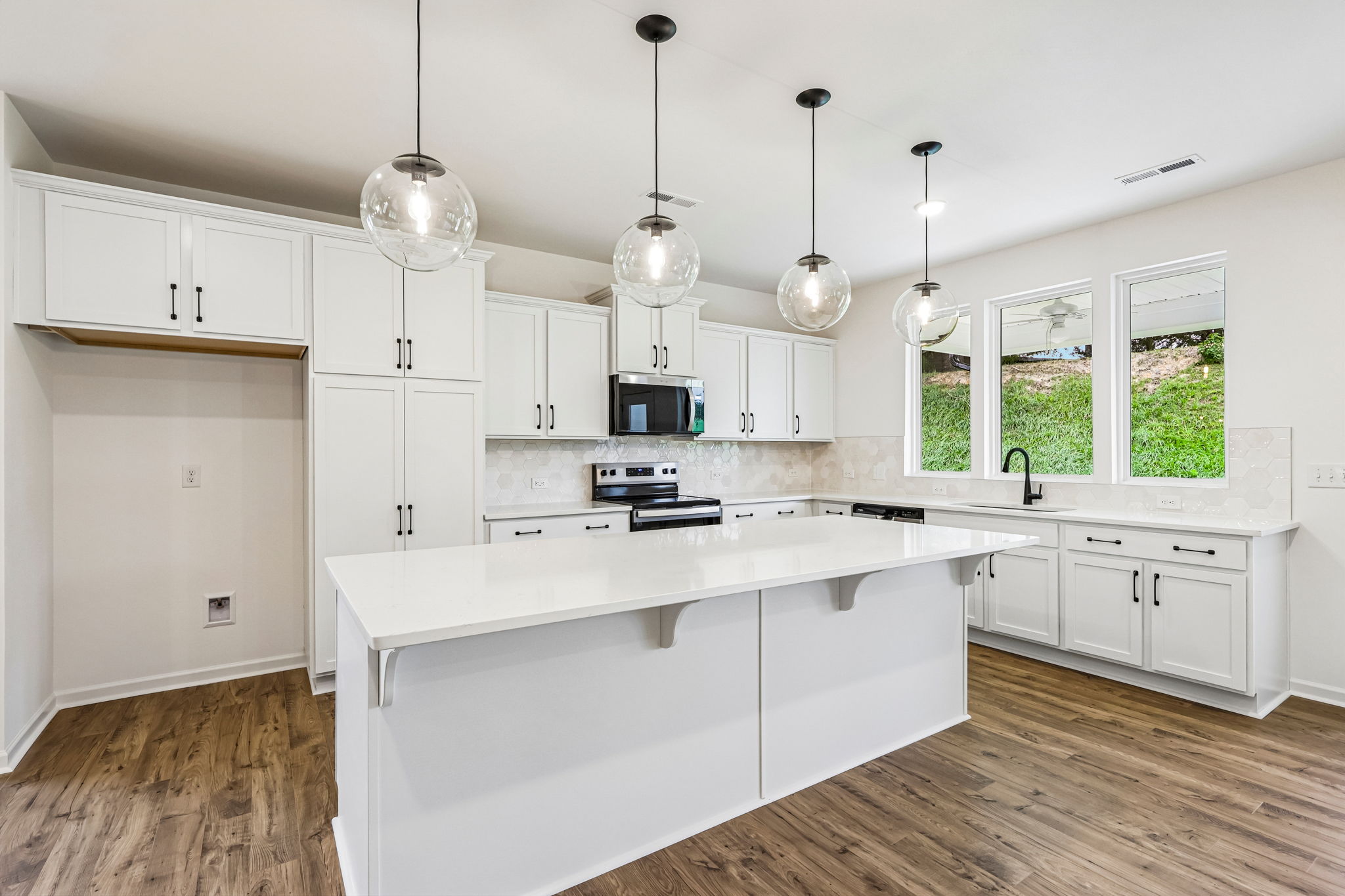 124 Pembroke Way 17-S2808-014