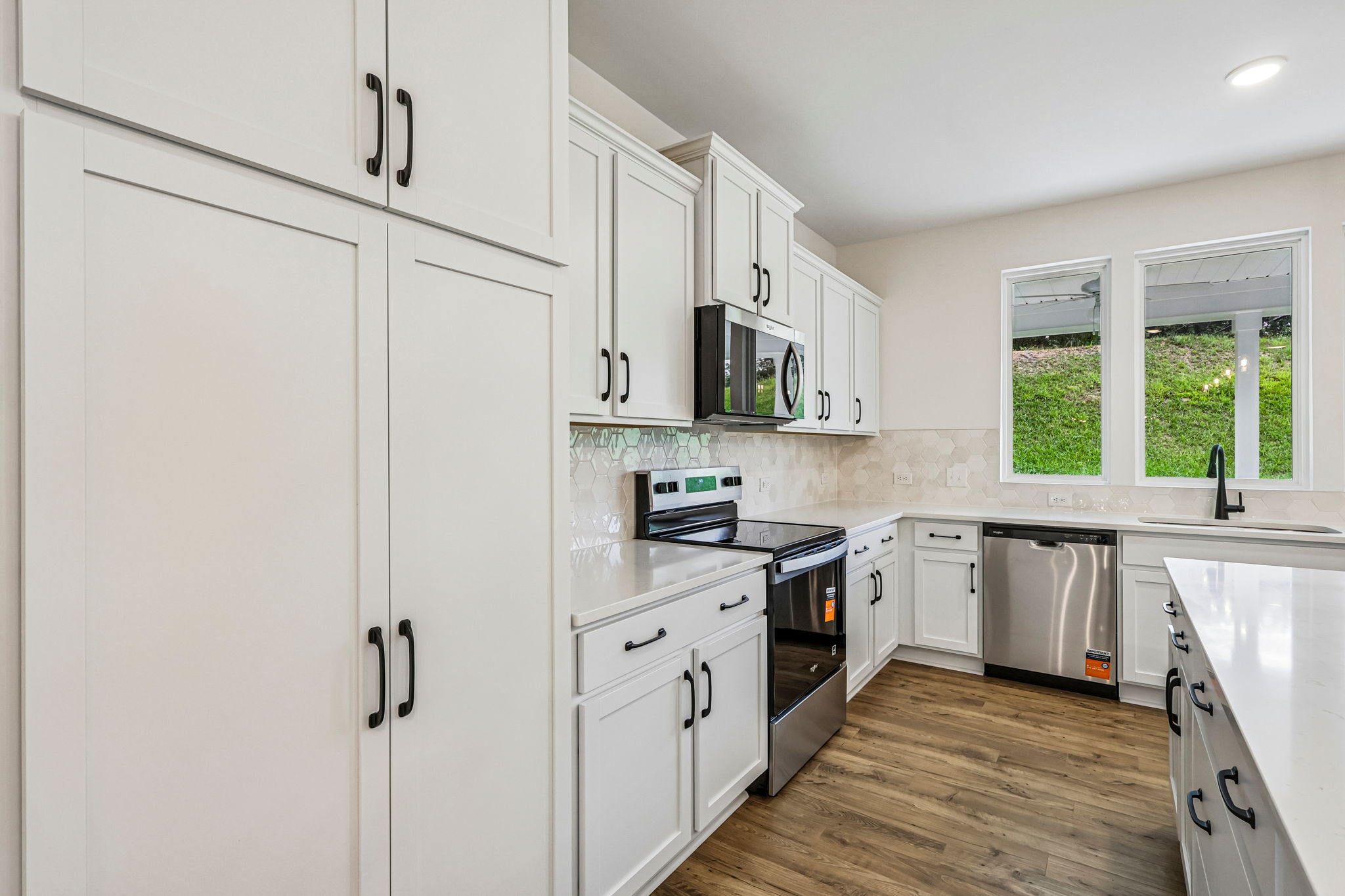124 Pembroke Way 17-S2808-019