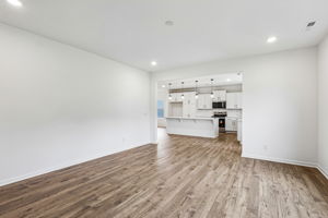 124 Pembroke Way 17-S2808-008