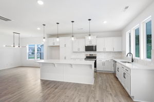 124 Pembroke Way 17-S2808-016