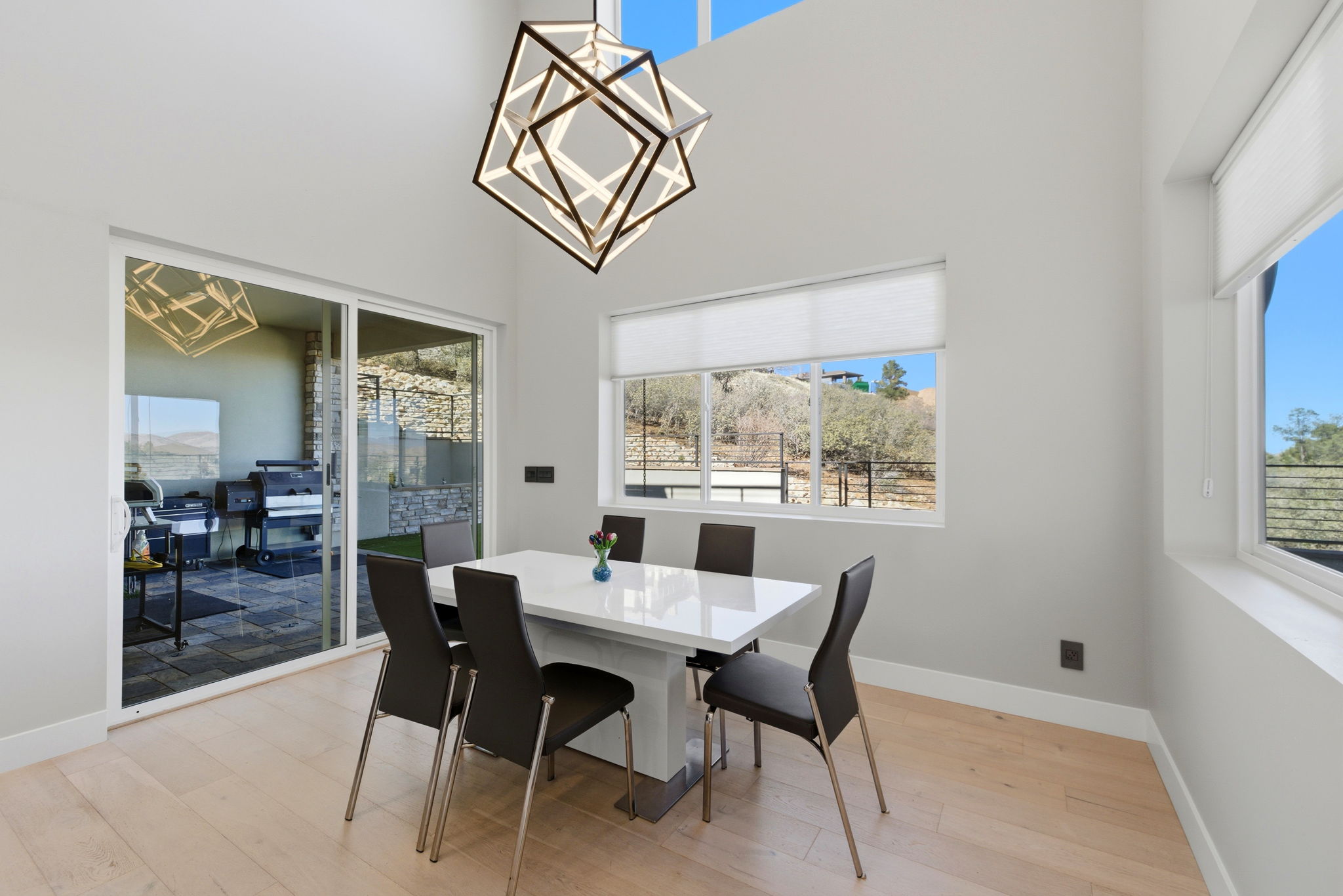 Dining Room (1)