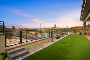 Backyard TW (4)