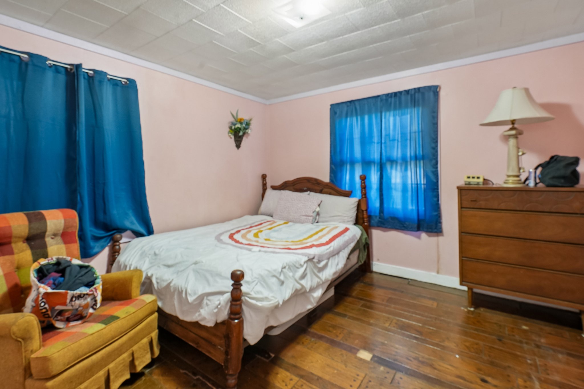 W Marthona Rd-S2410-026.jpg