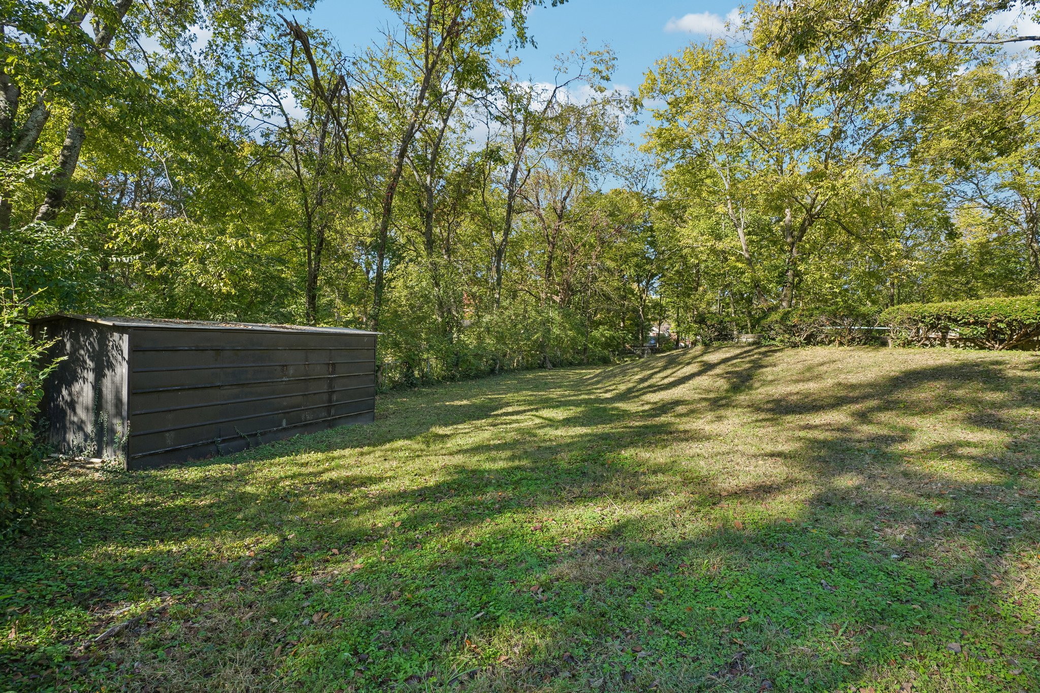 W Marthona Rd-S2410-056.jpg