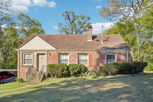 W Marthona Rd-S2410-001.jpg