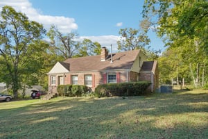 W Marthona Rd-S2410-003.jpg
