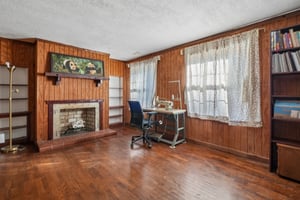W Marthona Rd-S2410-010.jpg