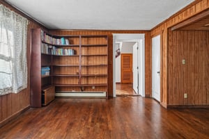 W Marthona Rd-S2410-013.jpg