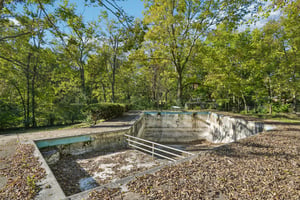 W Marthona Rd-S2410-046.jpg