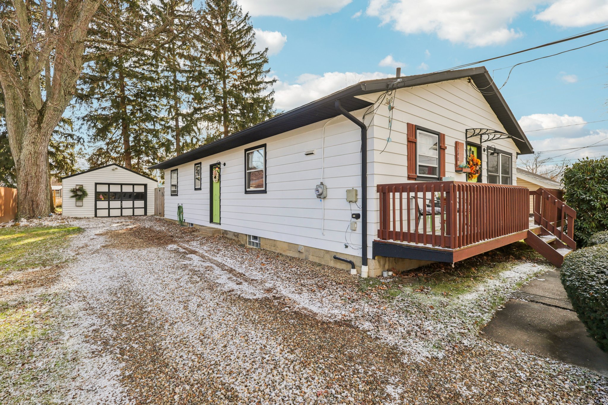 Benton St-S2911-005.jpg