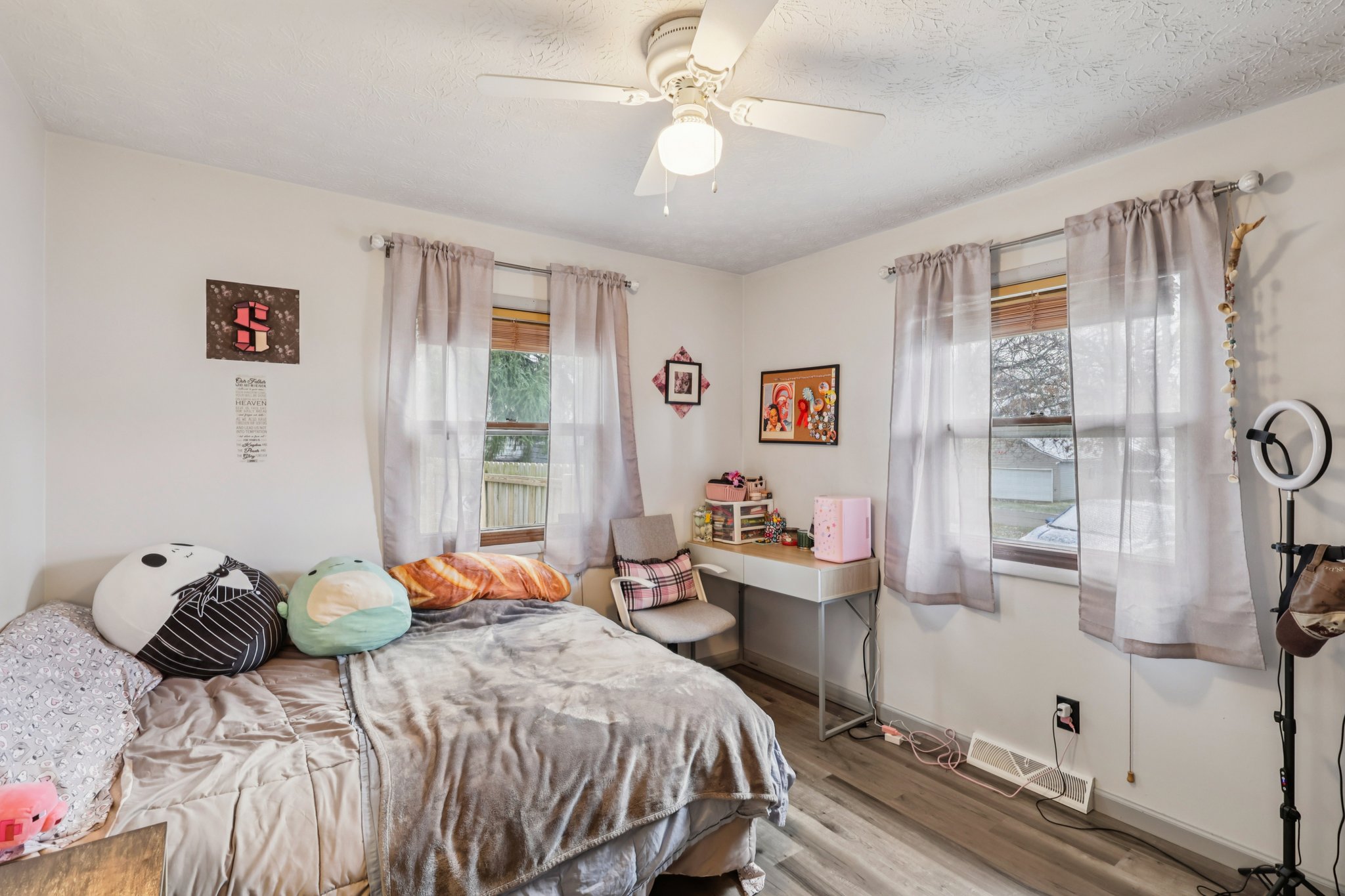 Benton St-S2911-031.jpg