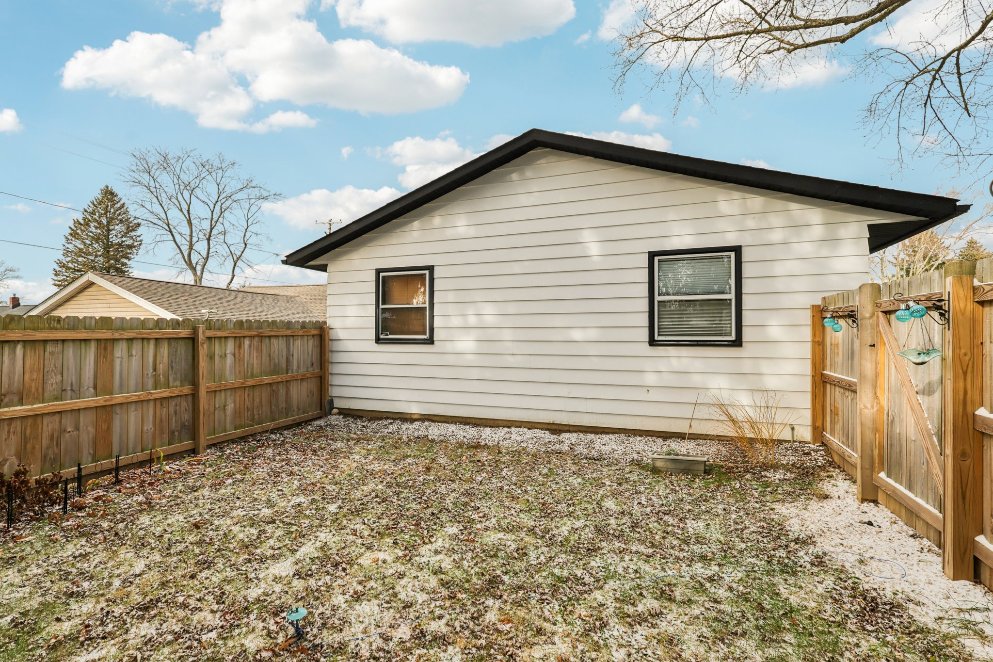 Benton St-S2911-044.jpg