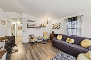 Benton St-S2911-013.jpg